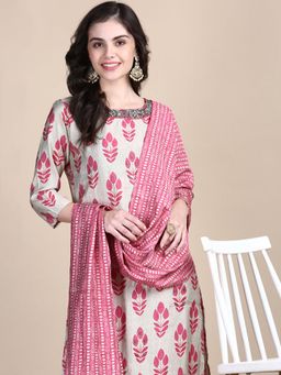SHOWOFF - Women Pink Floral Kurta with Pant and Dupatta (Set of 3)