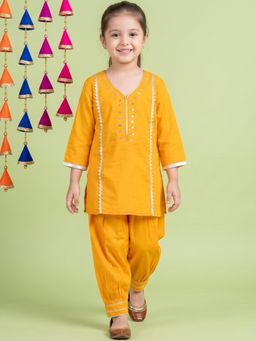 AJ Dezines - Girls Comfortable Fit Pure Cotton Yellow Kurta With Salwar
