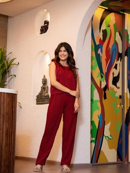 FEATHERS CLOSET - Maroon Rose Soft Crepe Round Neck Co-Ord (Set of 2)