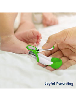 Hopop - Nail Clipper With Magnifying Zoom Lens Green (0-3 Months)