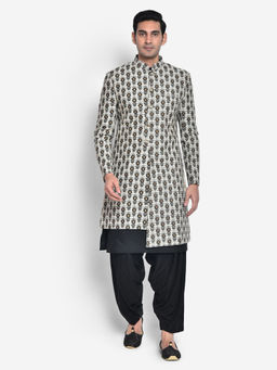 KISAH - Men White Kurta Sherwani (Set of 3)