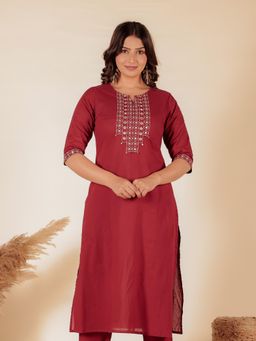 ARAMYA - Women Maroon Cotton Solid Kurta
