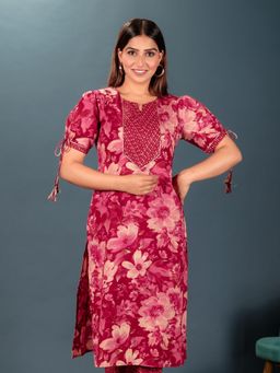 ARAMYA - Women Pink Cotton Floral Kurta