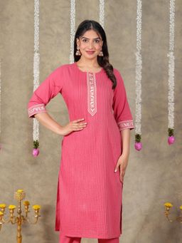 ARAMYA - Women Red Cotton Embroidered Kurta