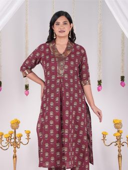 ARAMYA - Women Purple Cotton Floral Kurta