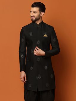 KISAH - Men Black Sherwani Front Closure
