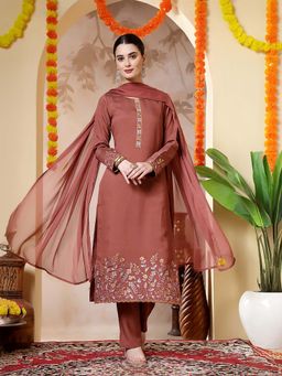 Jaipur Kurti - Floral Embroidered Straight Brown Kurta With Pant and Dupatta