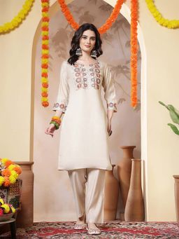 Jaipur Kurti - Floral Embroidered Straight Beige Kurta With Pant