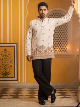 Jompers - White Premium Printed and Thread Work Kurta with Pyjama