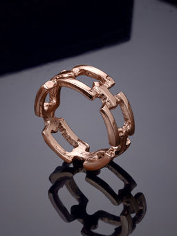 Estele - Rose Gold Plated Striking Finger Ring for Women