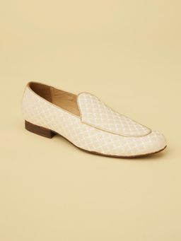 Manyavar - Beige Buttercream Wing & Emblem Embroidered Mens Ethnic Loafers
