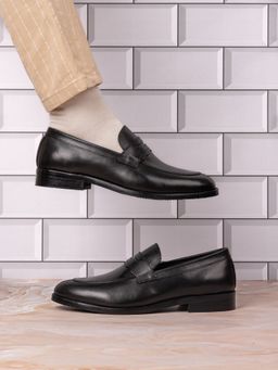 La Botte - Men Black Solid Formal Loafers