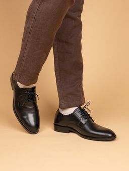 La Botte - Men Black Solid Formal Derbies