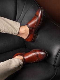 La Botte - Men Brown Solid Formal Brogues