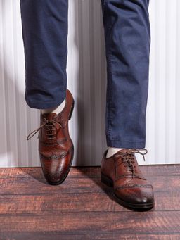 La Botte - Men Brown Textured Formal Oxfords