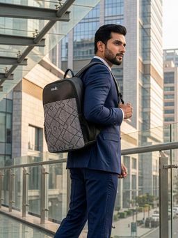 Zouk - Calcutta Pixels Mens Statement Backpack