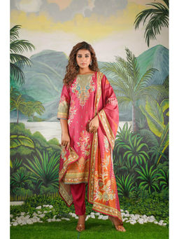 Autumnlane - Rabha Vivid Red Kurta With Salwar & Dupatta