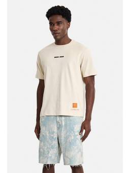 Snitch - Men Cream Solid/Plain Cotton Regular Fit T-shirt