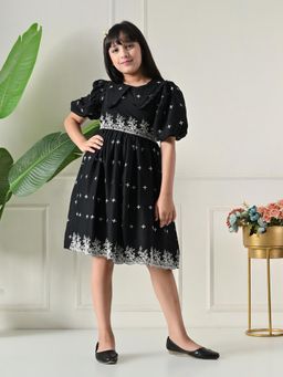 Bella Moda - Net Woven Half Puffed Sleeves Floral Printed Dress - Black
