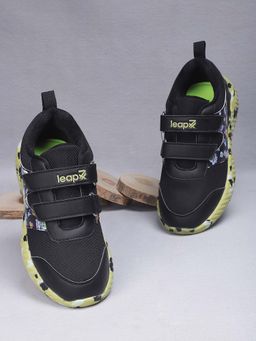 LIBERTY - Leap7x NITKID 1 Sports Non Lacing Black Walking Shoes