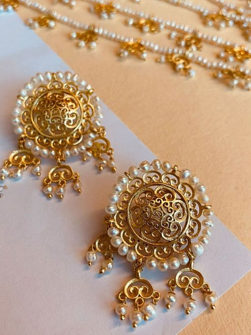 Buy Zariin Gold Romantic Whisper Statement Earrings Online