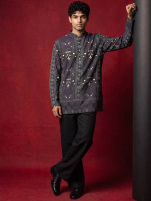 Buy Jompers Purple Cotton Blend Ethnic Printed Kurta with Pyjama (S) - Image 1