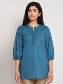 Blue color option, Sold out, Currently selected