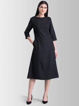 FABLE STREET - Black Solid Dress