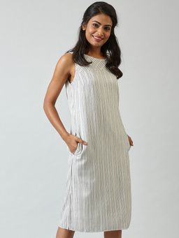 FableStreet - Sleeveless Striped Shift Dress - Black & White
