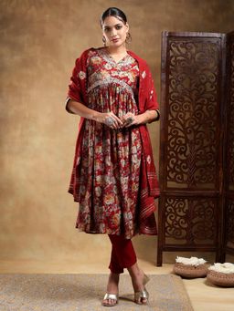 Bani Women - Red Muslin Flower Printed Nyraa Cut Kurta and Pant with Dupatta (Set of 3)