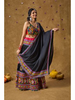 SALWAR STUDIO - Black Cotton Embroidered Garba Special Dupatta