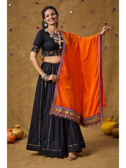 SALWAR STUDIO - Orange Cotton Embroidered Garba Special Dupatta