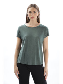 DOMIN8 - Women Green Relaxed Fit Solid T-Shirt