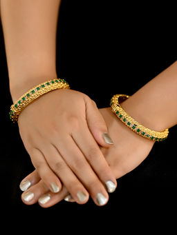 AG'S - Rangrez Green Polki Kada Set Of 2 (2.6)