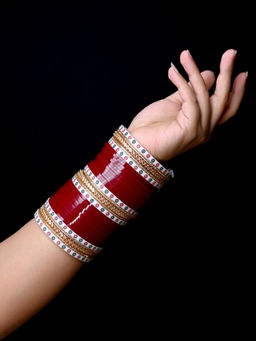 AG'S - Shrudhi Traditional Maroon And White Bangle Punjabi Chura (2.4)
