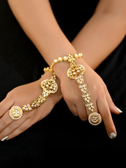 AG'S - Amrisha White Kundan Hathphool Set Of 2