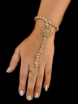 AG'S - Aspara Gold Polki Delicate Hathphool