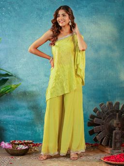 Kasya - Women Green Embroidered Co-Ord (Set of 2)