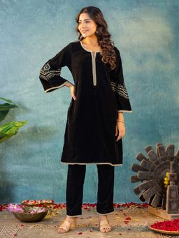 Kasya - Women Black Embroidered Co-Ord (Set of 2)