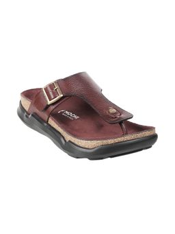 Mochi - Mens Brown Flat ChappalsMochi Textured Brown Sandals