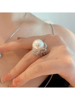 Amorenmore - Majestic Pearl Crown Adjustable Ring