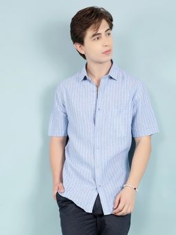 CRIMSOUNE CLUB - Men Blue Vertical Striped Shirt