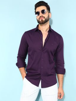 CRIMSOUNE CLUB - Men Purple Solid Shirt