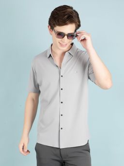 CRIMSOUNE CLUB - Men Grey Solid Shirt