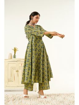 Indy Raaga - Saundarya Sanganeri Print Anarkali Olive Kurta with Pant (Set of 2)