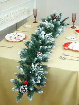 Little Surprise Box - 6 Feet Snow Dust,Green Christmas Garland For