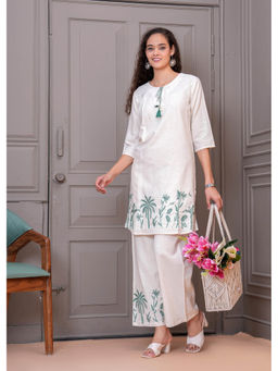 Gahan - Women Trendy Cotton Flex Embroidery Co-Ordset (Set of 2)