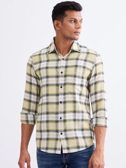 Spykar - Lint Green Slim Fit Casual Shirt for Men
