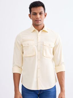 Spykar - Off White Slim Fit Casual Shirt for Men