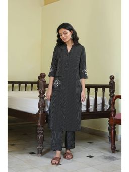 Okhai - Obsidian Pure Cotton Hand Embroidered Mirror Work Kurta Pants (Set of 2)